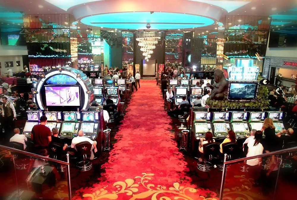 Grand Pasha Luxury Central Nicosia Hotel & Casino-1